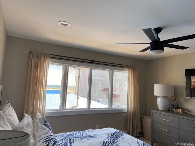 14 Kentucky Street 2, Long Beach, NY 11561