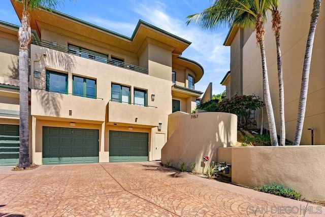 7157 Fay Ave, La Jolla, CA 92037