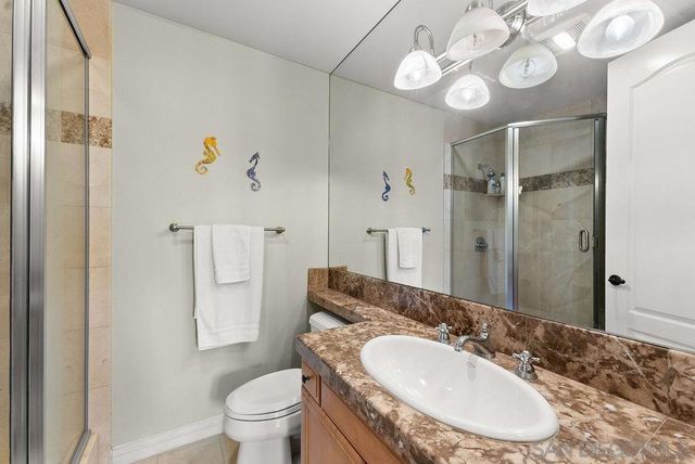 7157 Fay Ave, La Jolla, CA 92037