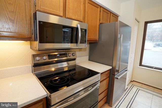 9453 CLOCKTOWER LN, Columbia, MD 21046