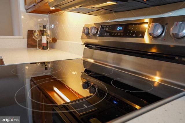 9453 CLOCKTOWER LN, Columbia, MD 21046