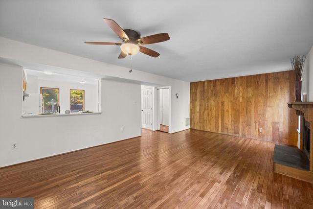 9453 CLOCKTOWER LN, Columbia, MD 21046