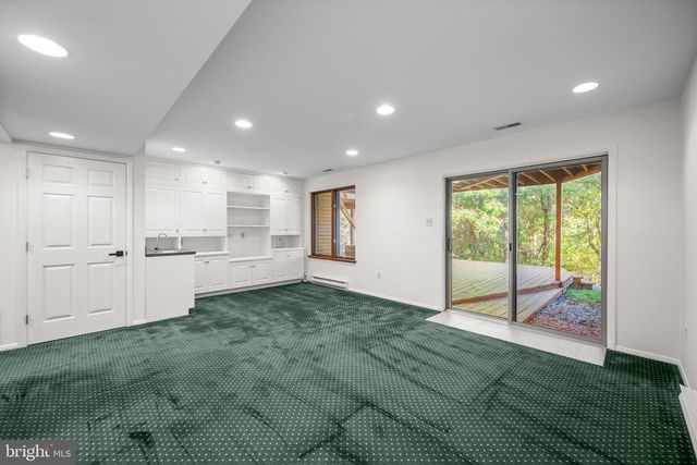 9453 CLOCKTOWER LN, Columbia, MD 21046