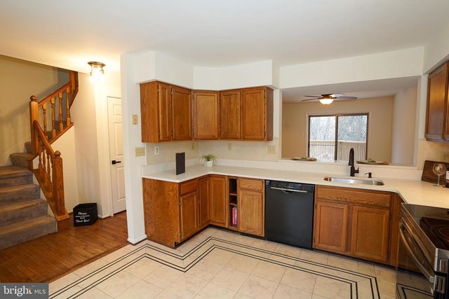 9453 CLOCKTOWER LN, Columbia, MD 21046