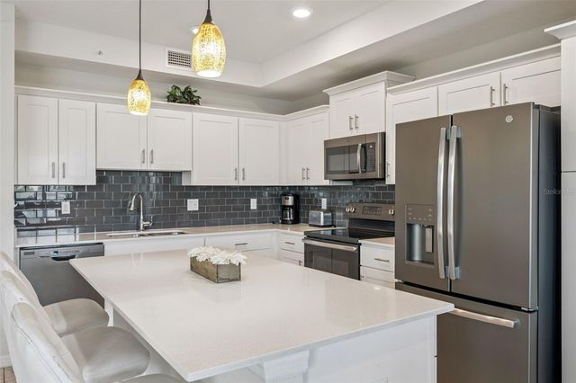 4721 CLOCK TOWER DRIVE 107, Kissimmee, FL 34746