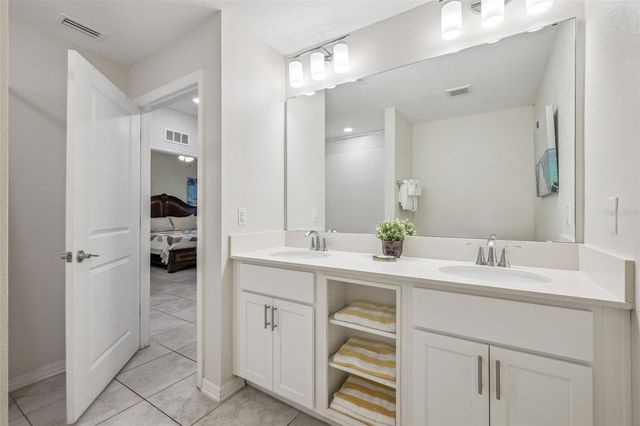 4721 CLOCK TOWER DRIVE 107, Kissimmee, FL 34746