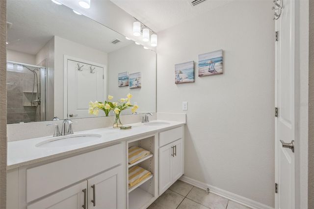 4721 CLOCK TOWER DRIVE 107, Kissimmee, FL 34746