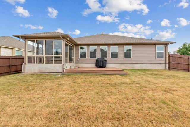 204 Hale Irwin DR, Round Rock, TX 78664