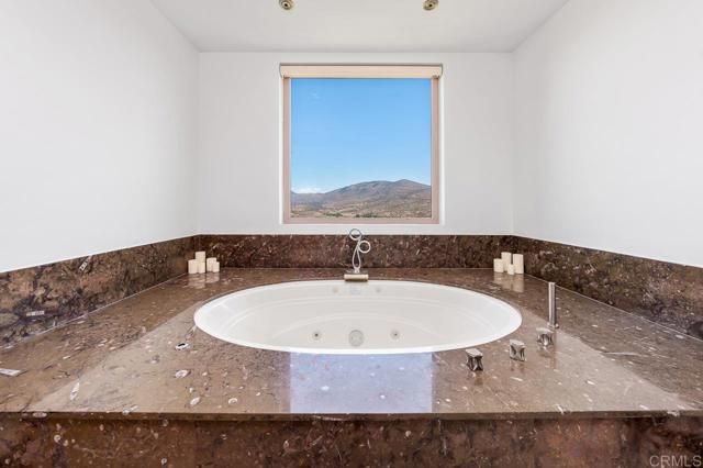 2910 Gate Thirteen Place, Chula Vista, CA 91914