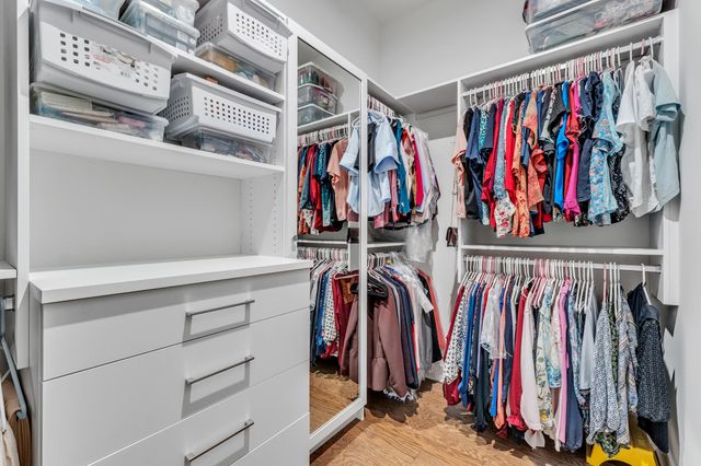 628 Pine Circle, Ann Arbor, MI 48105