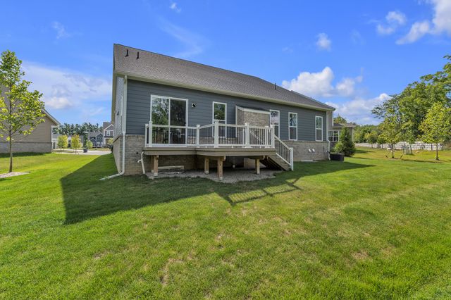 628 Pine Circle, Ann Arbor, MI 48105