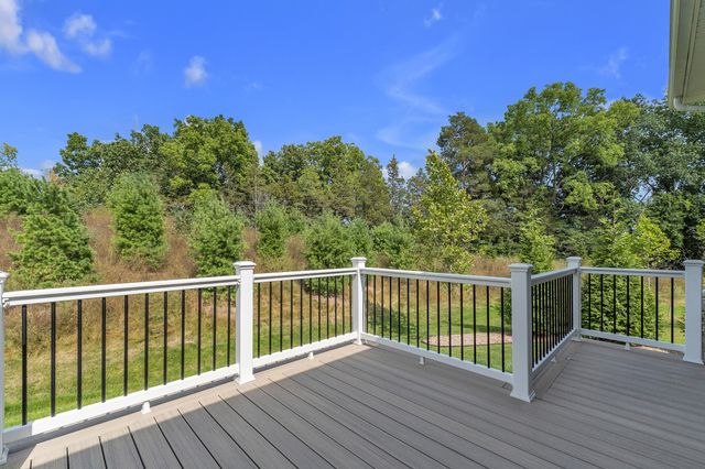 628 Pine Circle, Ann Arbor, MI 48105