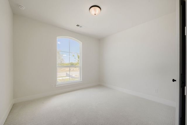1241 Greenbriar Avenue, Haslet, TX 76052