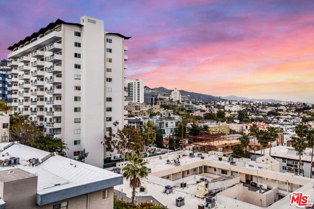 1100 Alta Loma Road 1103, West Hollywood, CA 90069