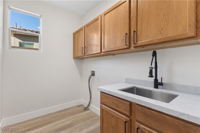 4493 Rometta Avenue, Las Vegas, NV 89141