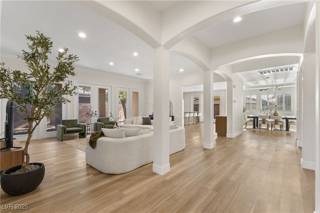 4493 Rometta Avenue, Las Vegas, NV 89141