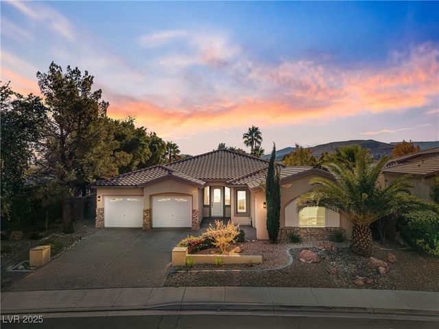 4493 Rometta Avenue, Las Vegas, NV 89141