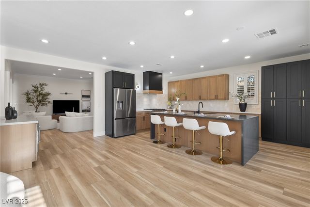 4493 Rometta Avenue, Las Vegas, NV 89141