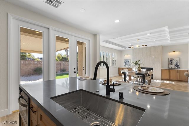 4493 Rometta Avenue, Las Vegas, NV 89141