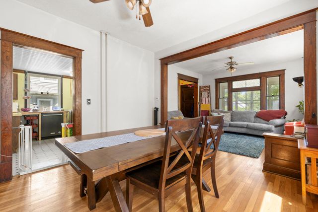 553 Manomin Avenue, Saint Paul, MN 55107