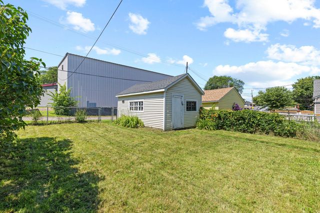 553 Manomin Avenue, Saint Paul, MN 55107