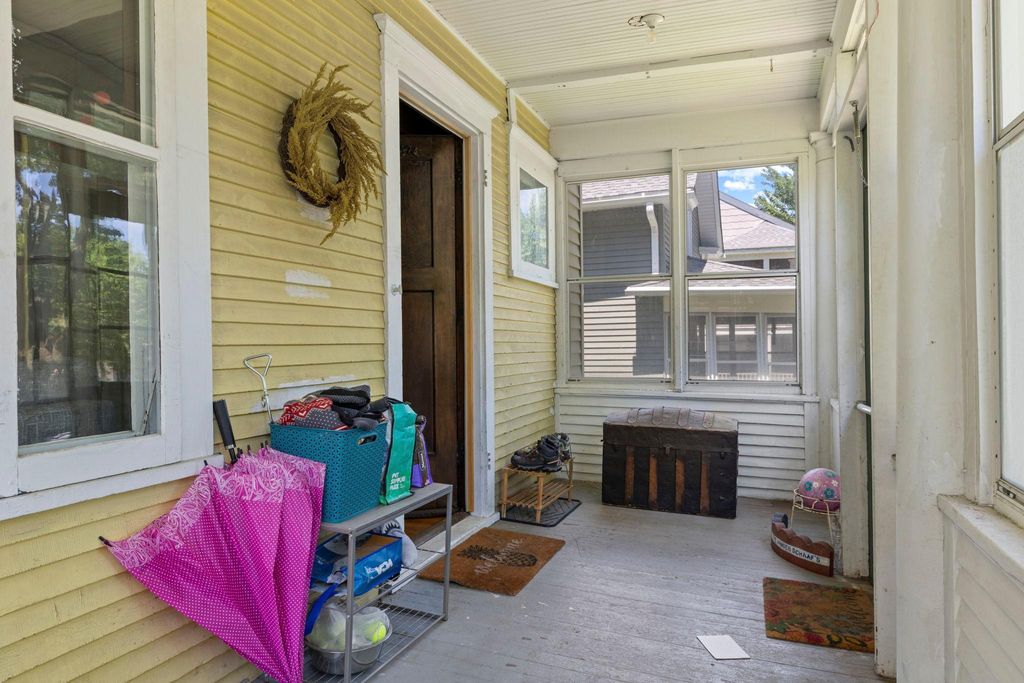 553 Manomin Avenue, Saint Paul, MN 55107 — photo 5