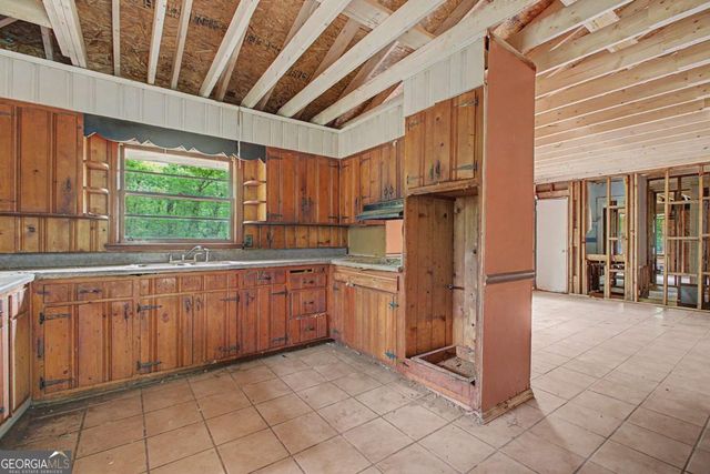 6263 Dodgen Road SW, Mableton, GA 30126