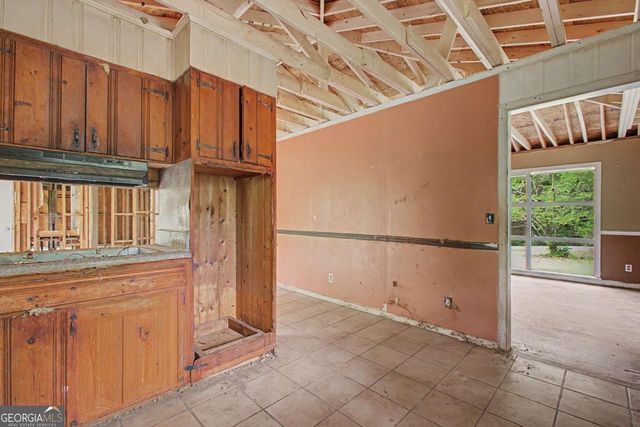 6263 Dodgen Road SW, Mableton, GA 30126