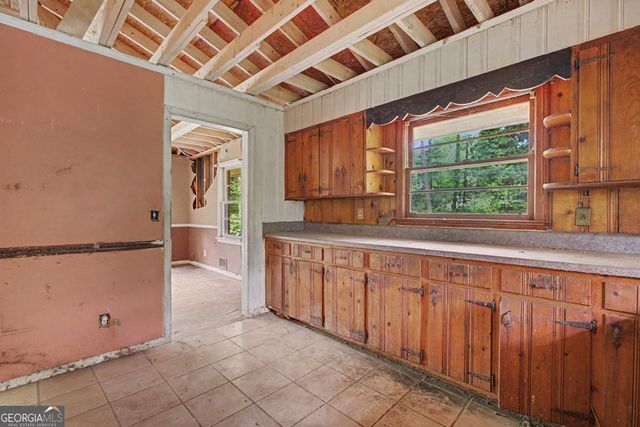 6263 Dodgen Road SW, Mableton, GA 30126