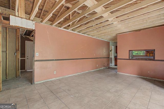 6263 Dodgen Road SW, Mableton, GA 30126