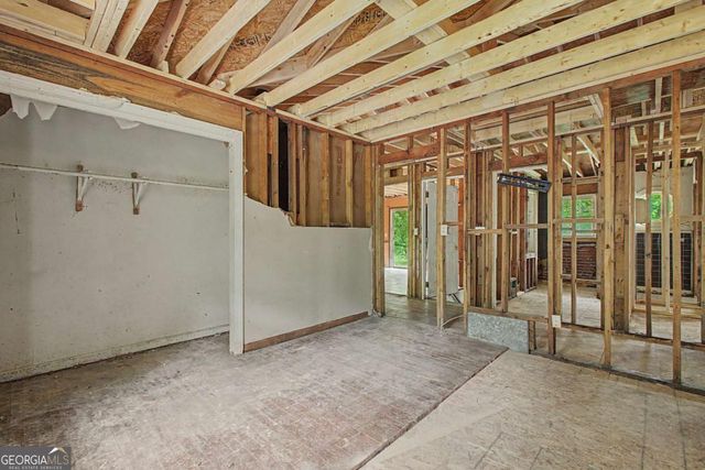 6263 Dodgen Road SW, Mableton, GA 30126