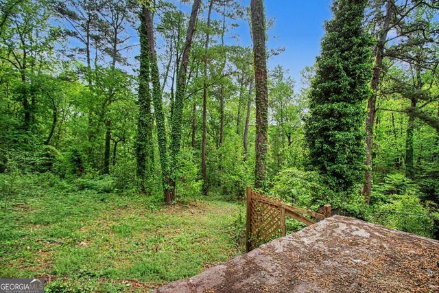 6263 Dodgen Road SW, Mableton, GA 30126