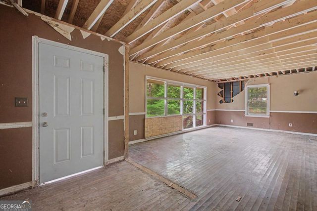 6263 Dodgen Road SW, Mableton, GA 30126