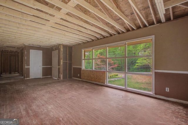 6263 Dodgen Road SW, Mableton, GA 30126