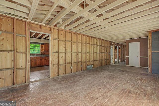 6263 Dodgen Road SW, Mableton, GA 30126