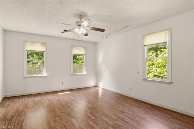 318 Kepley Craver Avenue, Lexington, NC 27295