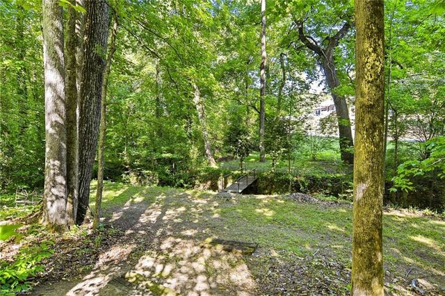 318 Kepley Craver Avenue, Lexington, NC 27295