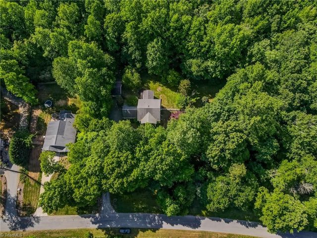 318 Kepley Craver Avenue, Lexington, NC 27295
