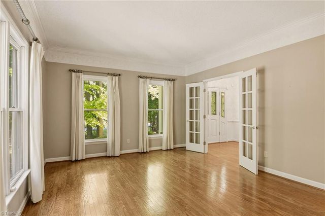 318 Kepley Craver Avenue, Lexington, NC 27295