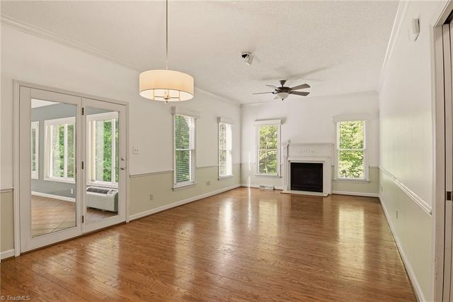 318 Kepley Craver Avenue, Lexington, NC 27295