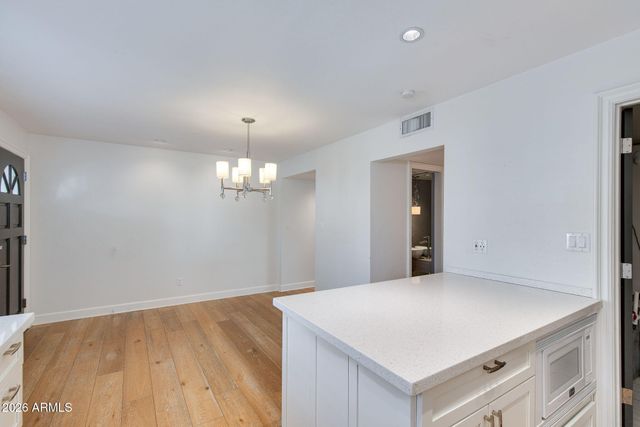 4099 E CAMPBELL Avenue, Phoenix, AZ 85018