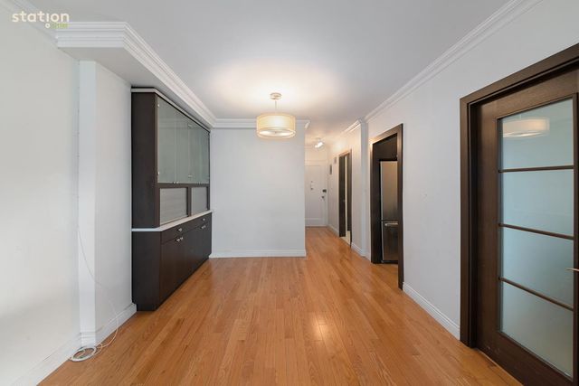 11045 Queens Blvd Apt 501, New York City, NY 11375