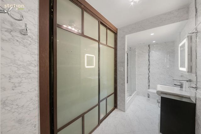 11045 Queens Blvd Apt 501, New York City, NY 11375