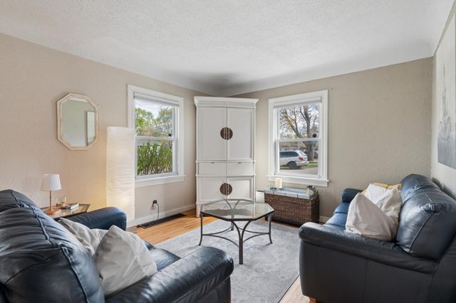 5631 Bryant Avenue N, Brooklyn Center, MN 55430