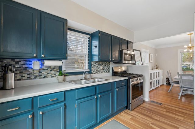 5631 Bryant Avenue N, Brooklyn Center, MN 55430