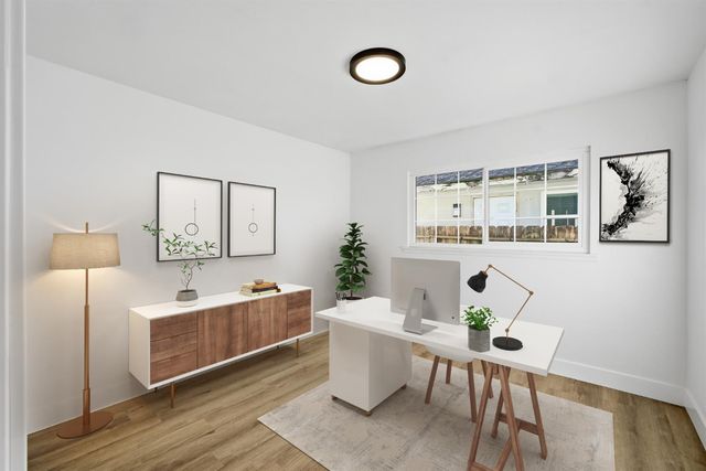 4023 E Fedora Avenue, Fresno, CA 93726