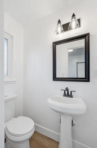 4023 E Fedora Avenue, Fresno, CA 93726