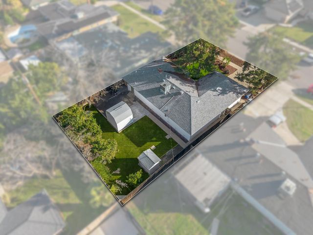 4023 E Fedora Avenue, Fresno, CA 93726