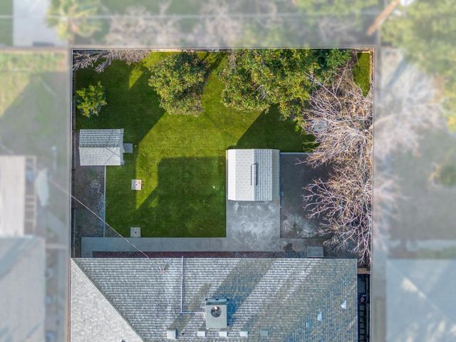 4023 E Fedora Avenue, Fresno, CA 93726