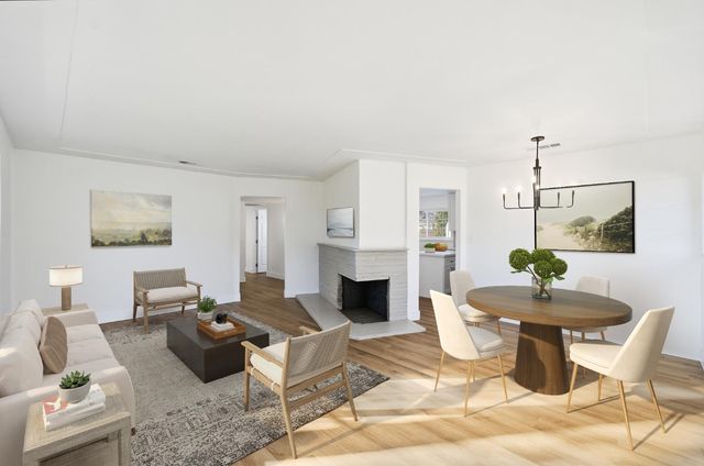 4023 E Fedora Avenue, Fresno, CA 93726